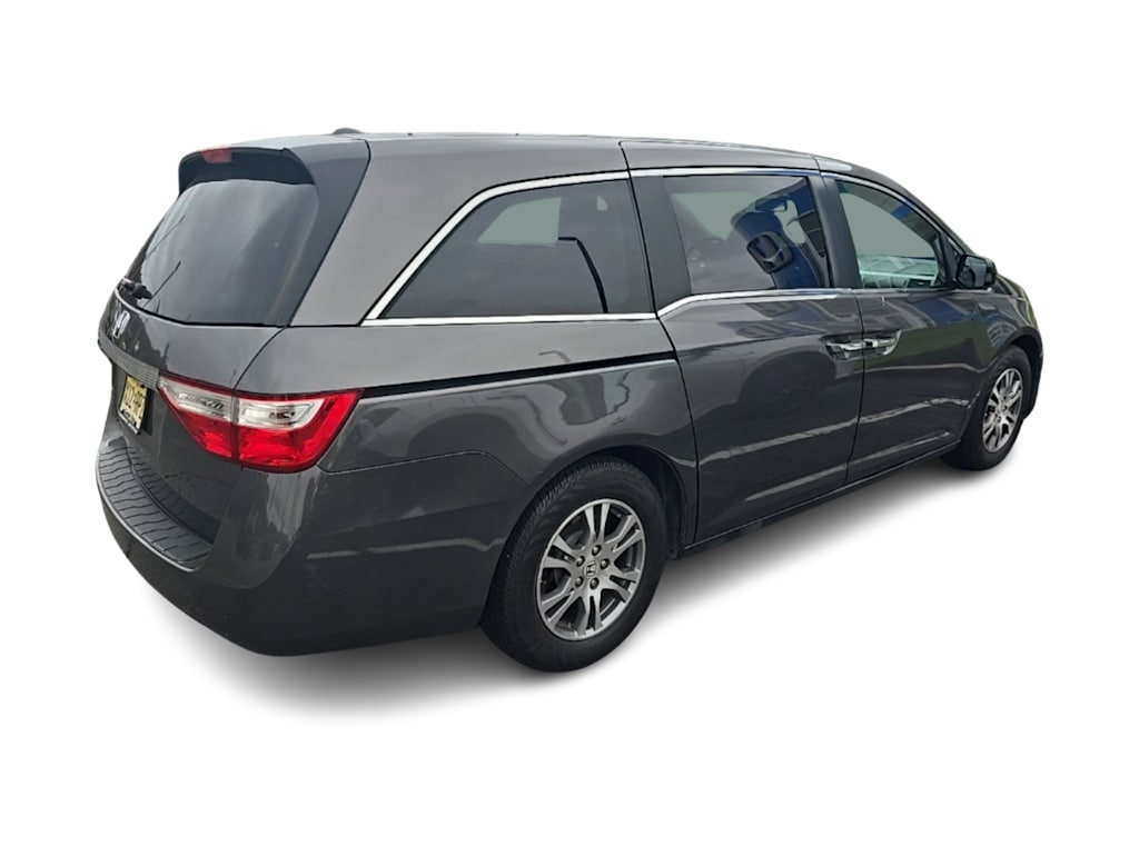 Thumbnail: 2013 Honda Odyssey - 14