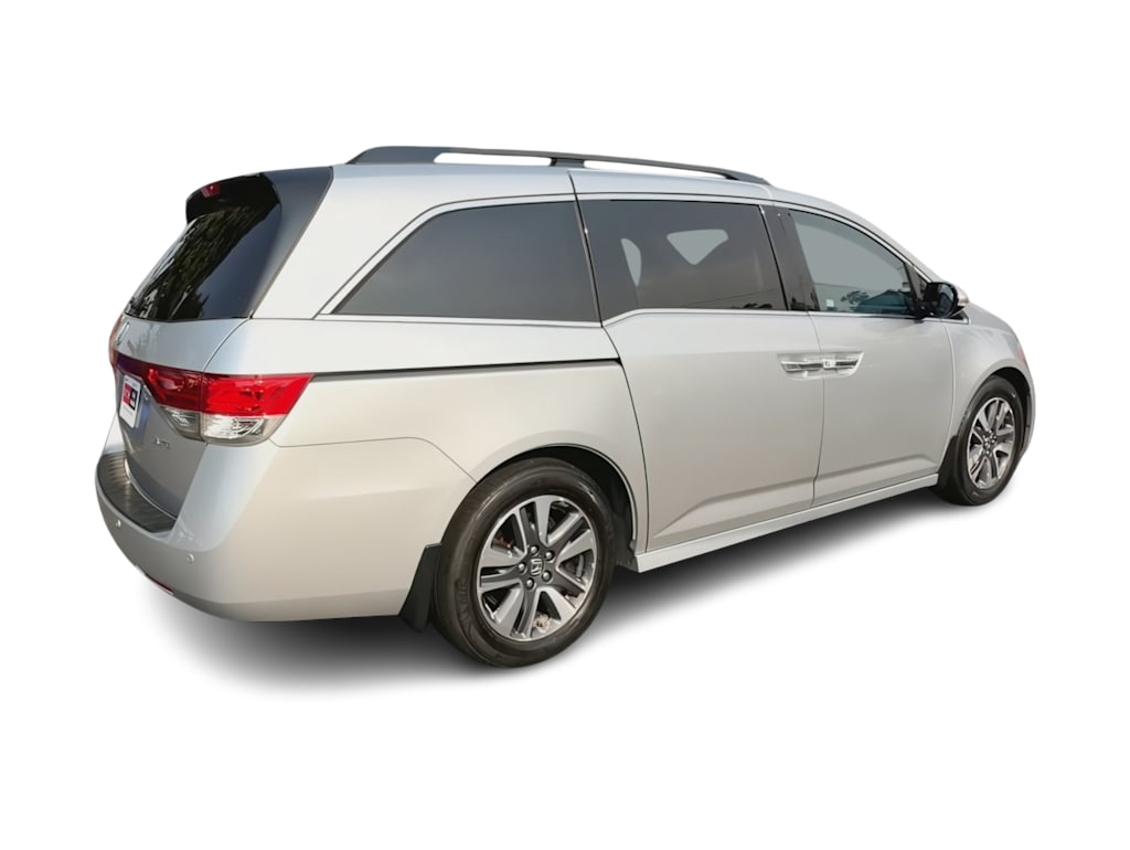 Thumbnail: 2015 Honda Odyssey - 23