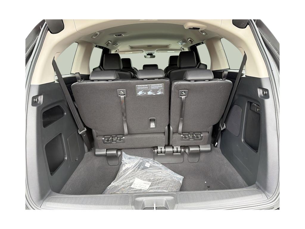Thumbnail: 2026 Honda Odyssey - 17