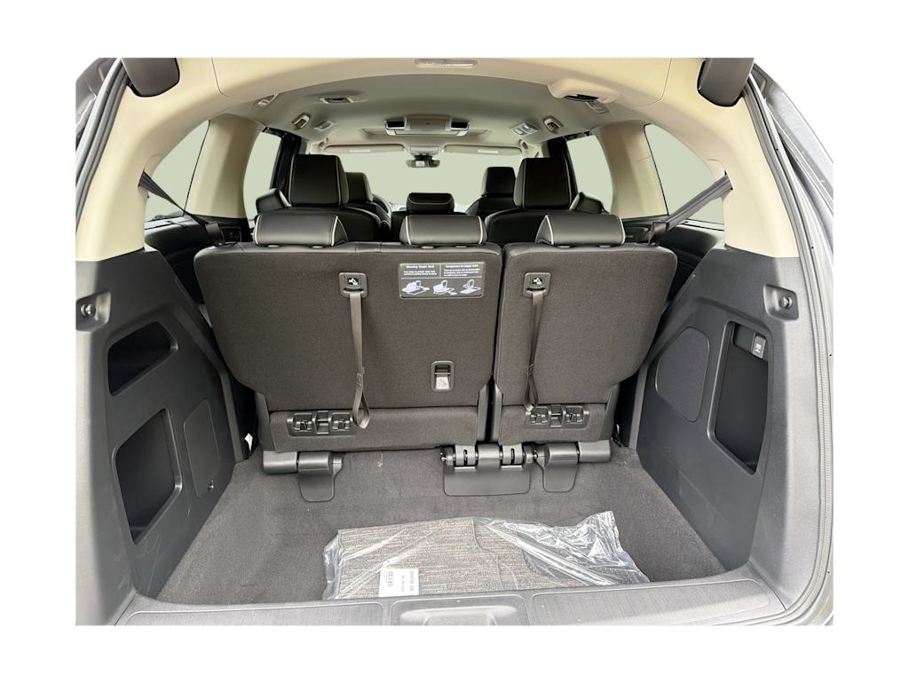 Thumbnail: 2026 Honda Odyssey - 17