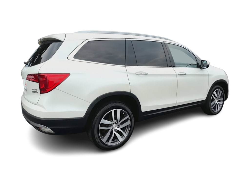 Thumbnail: 2018 Honda Pilot - 23