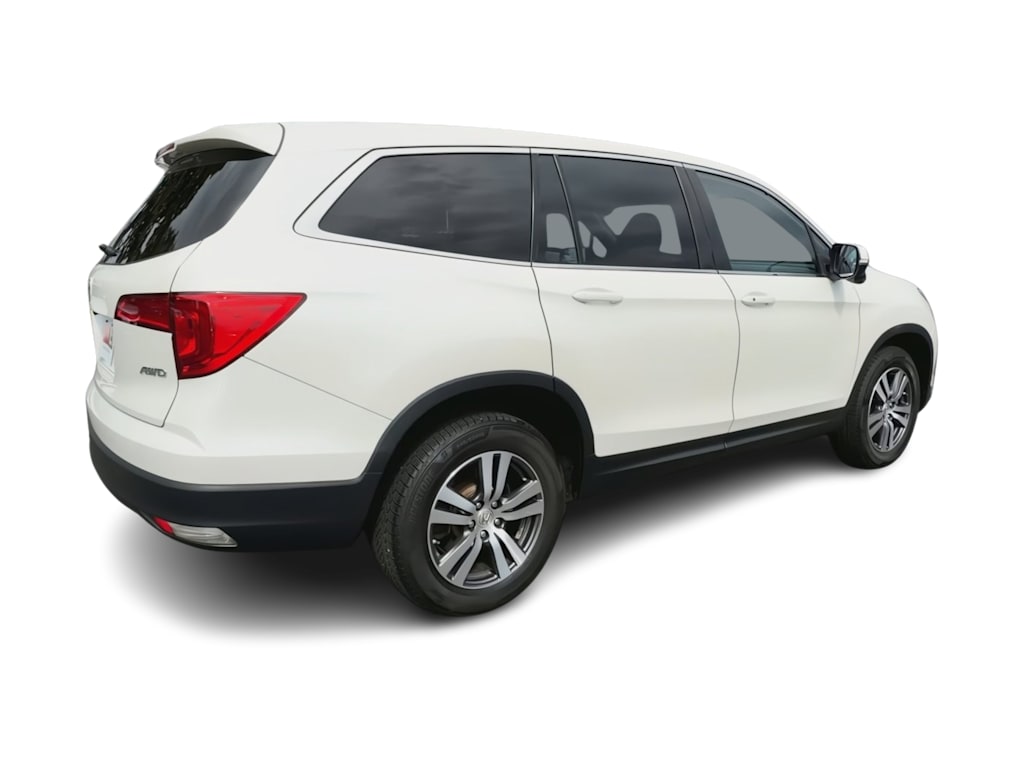 Thumbnail: 2018 Honda Pilot - 23