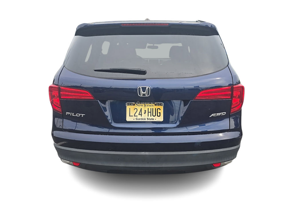 Thumbnail: 2017 Honda Pilot - 4