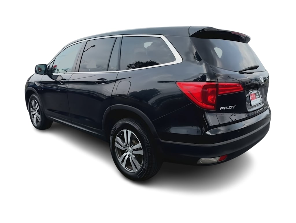 Thumbnail: 2016 Honda Pilot - 4
