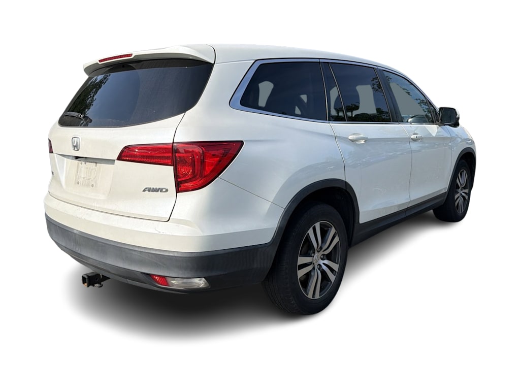 Thumbnail: 2018 Honda Pilot - 14