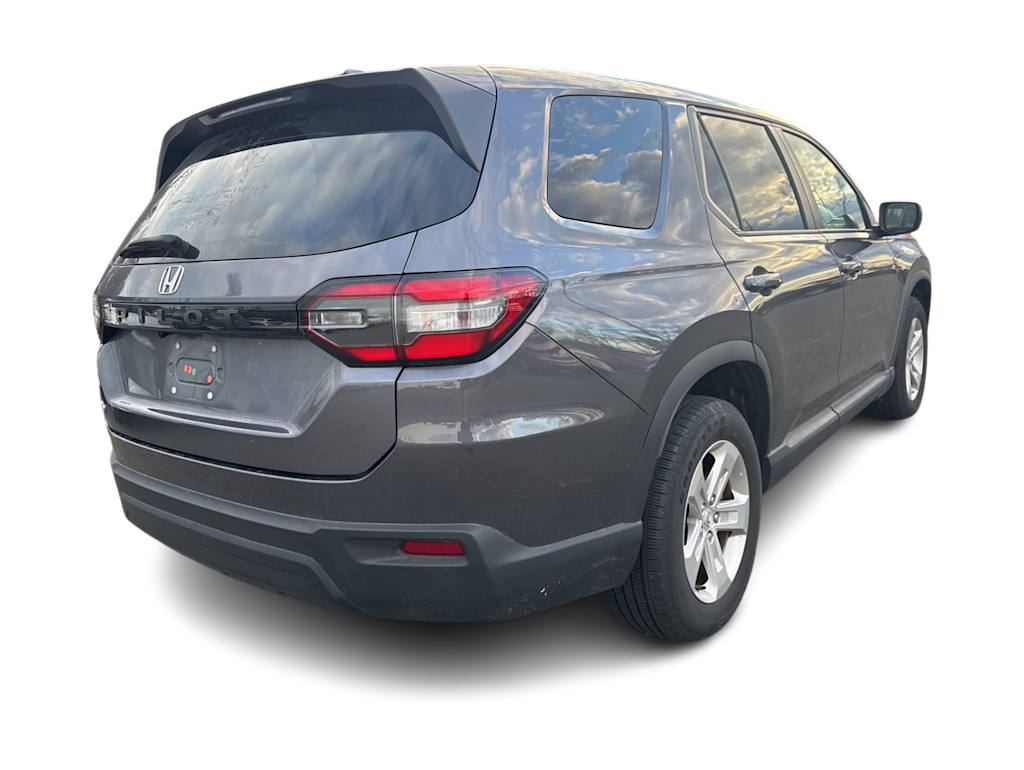 Thumbnail: 2023 Honda Pilot - 14