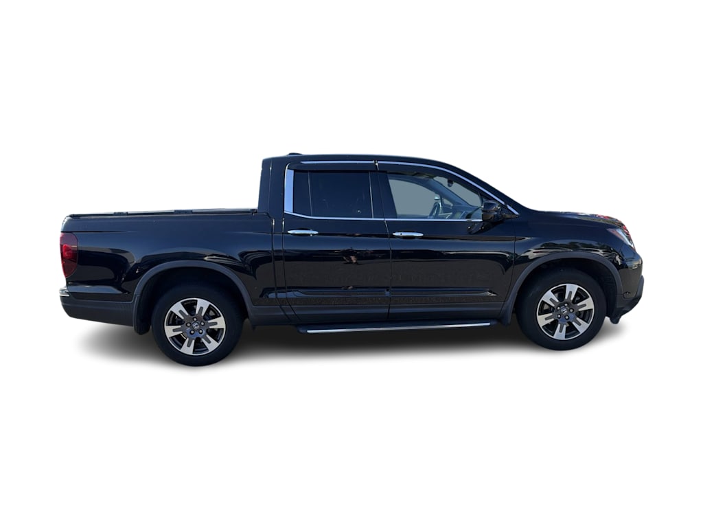 Thumbnail: 2017 Honda Ridgeline - 3