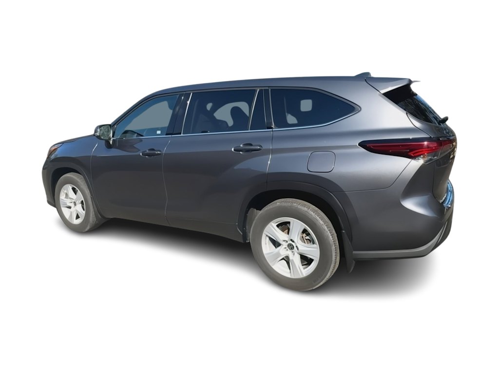 2022 Toyota Highlander LE 23