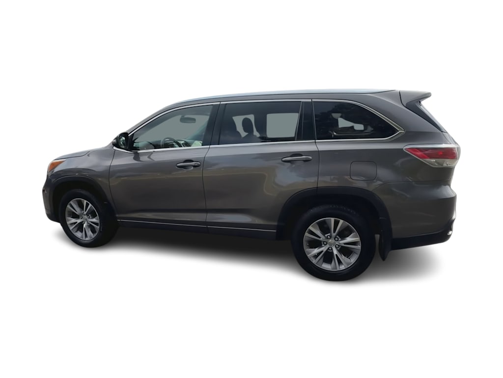Thumbnail: 2015 Toyota Highlander - 20