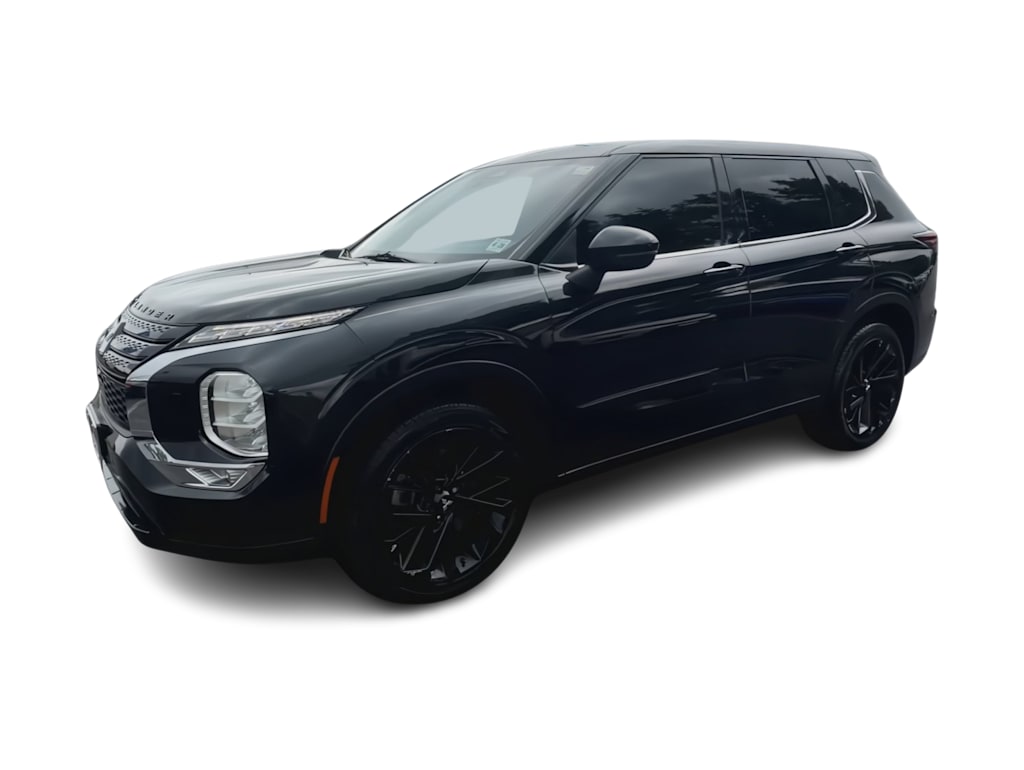 Thumbnail: 2023 Mitsubishi Outlander - 21