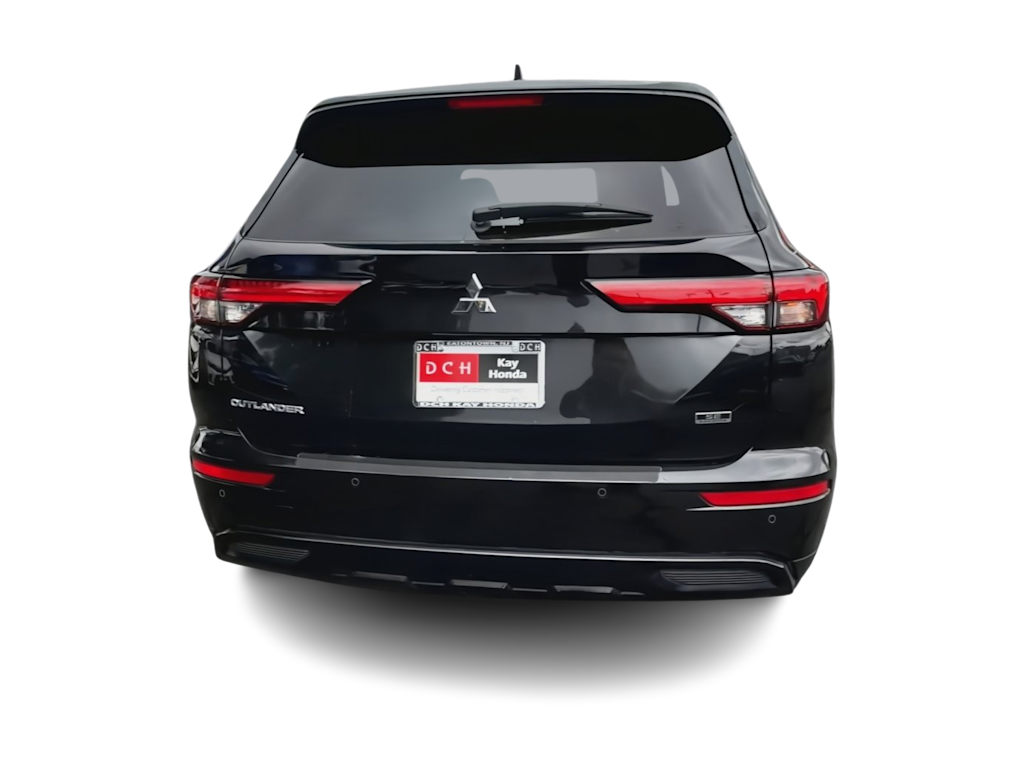 Thumbnail: 2023 Mitsubishi Outlander - 5