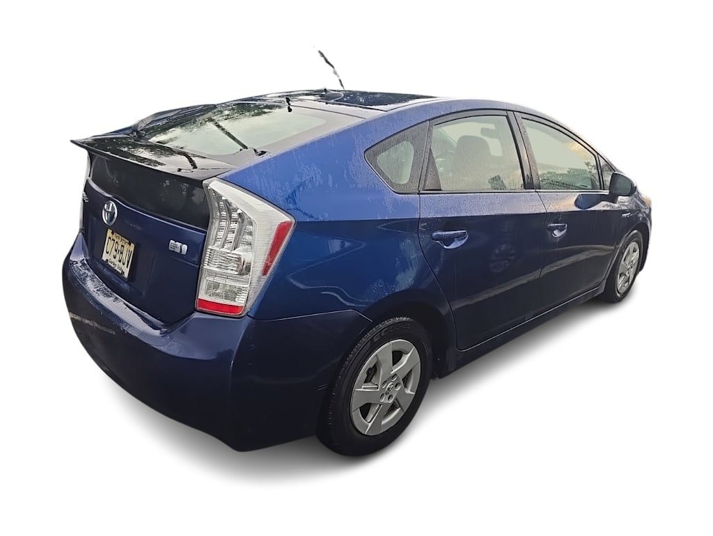Thumbnail: 2011 Toyota Prius - 14