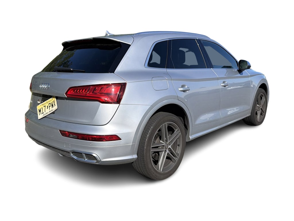 Thumbnail: 2020 Audi SQ5 - 15