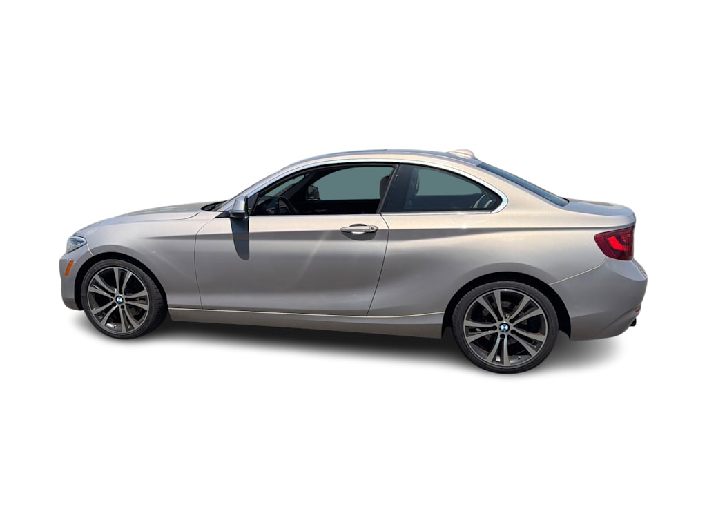 Thumbnail: 2017 BMW 2 Series - 3