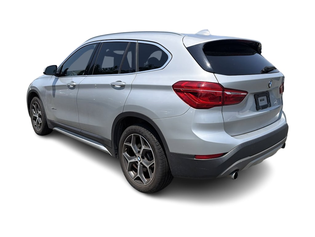 Thumbnail: 2018 BMW X1 - 4