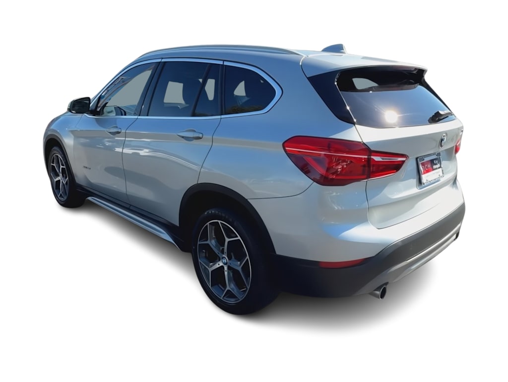 Thumbnail: 2018 BMW X1 - 4