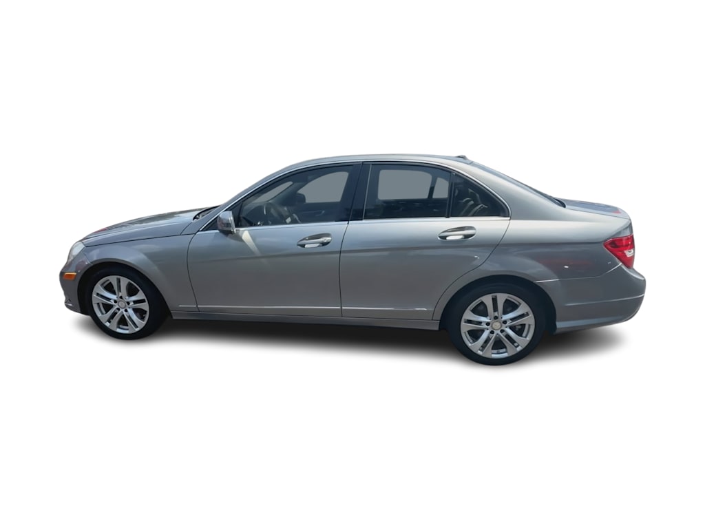 Thumbnail: 2014 Mercedes-Benz C-Class - 3