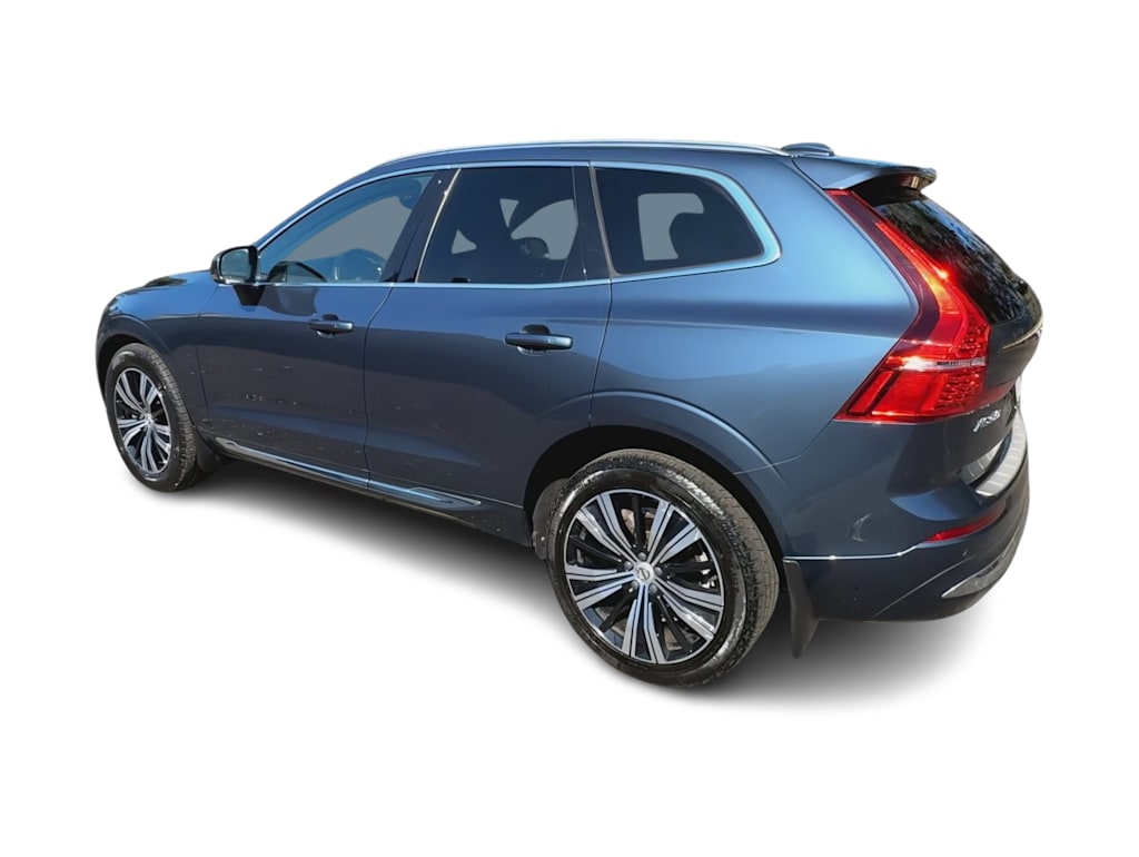 Thumbnail: 2022 Volvo XC60 - 21