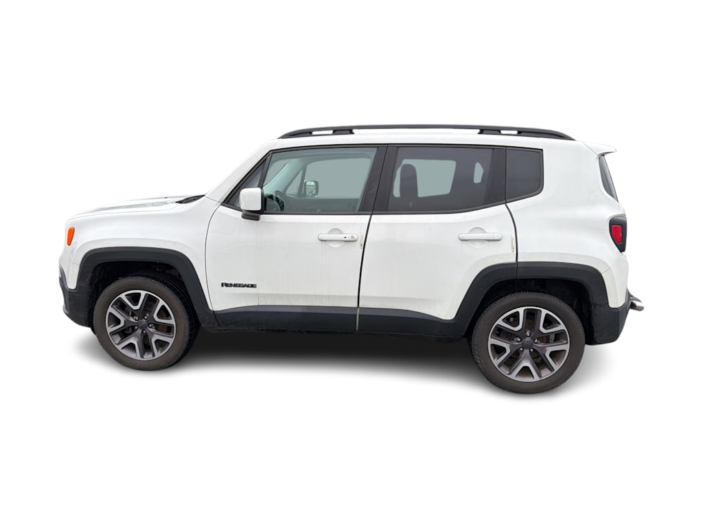 Thumbnail: 2016 Jeep Renegade - 3
