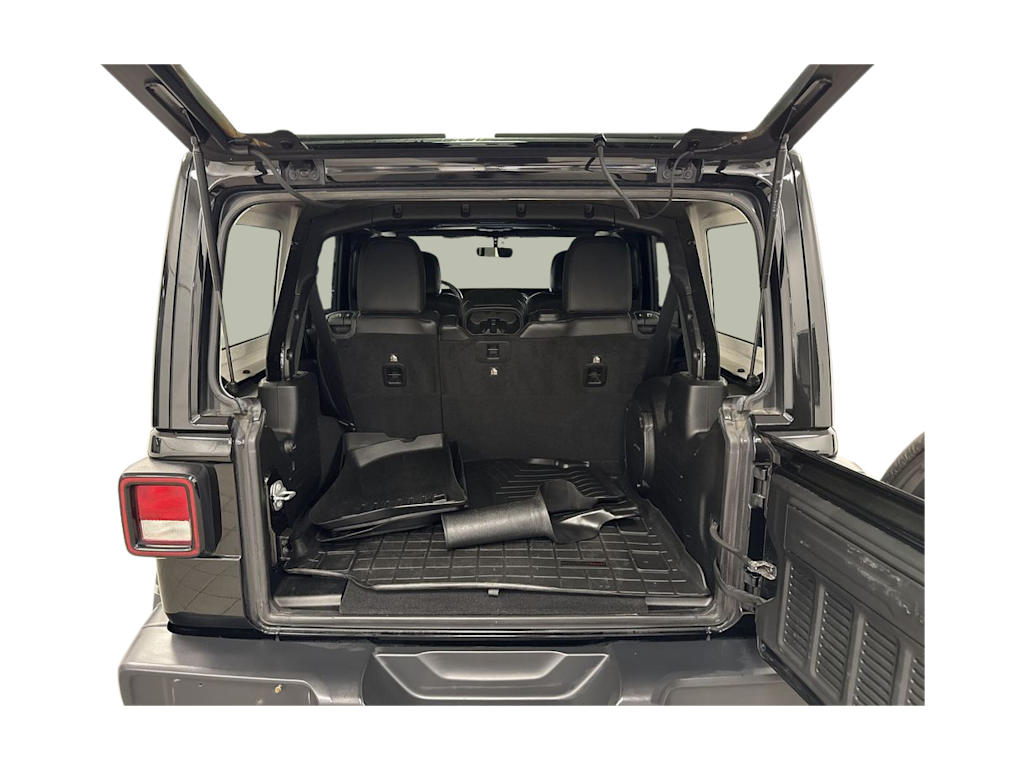 Thumbnail: 2018 Jeep Wrangler - 14