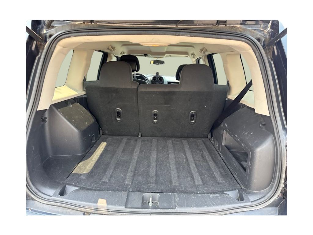 Thumbnail: 2014 Jeep Patriot - 13