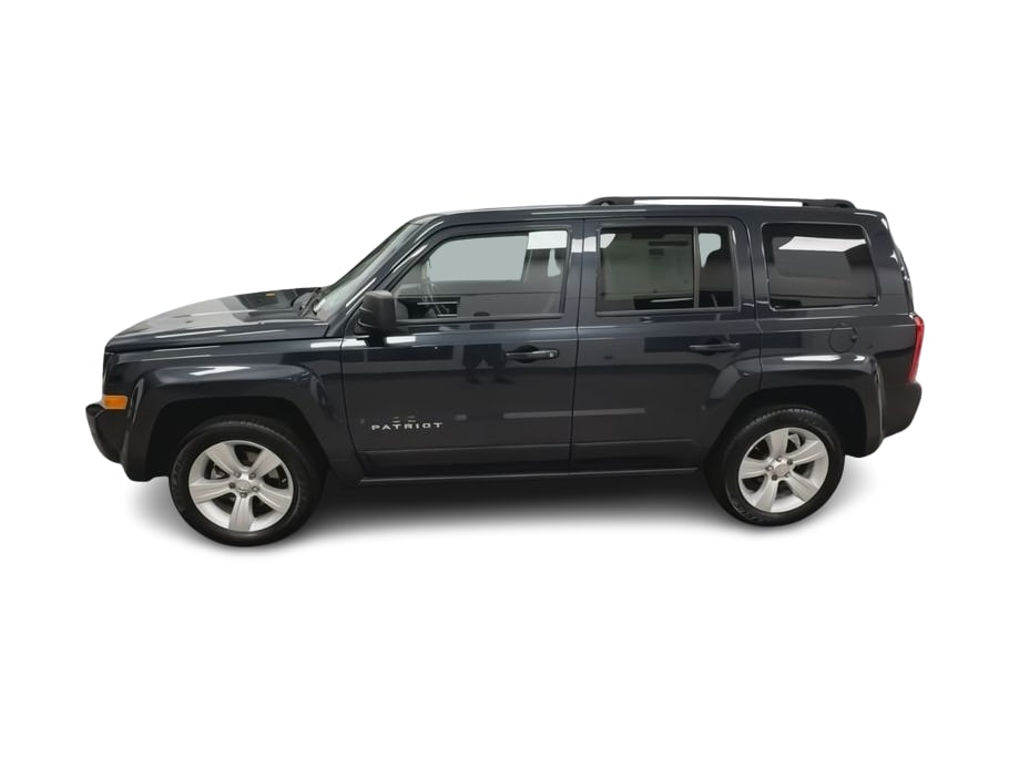 Thumbnail: 2014 Jeep Patriot - 3