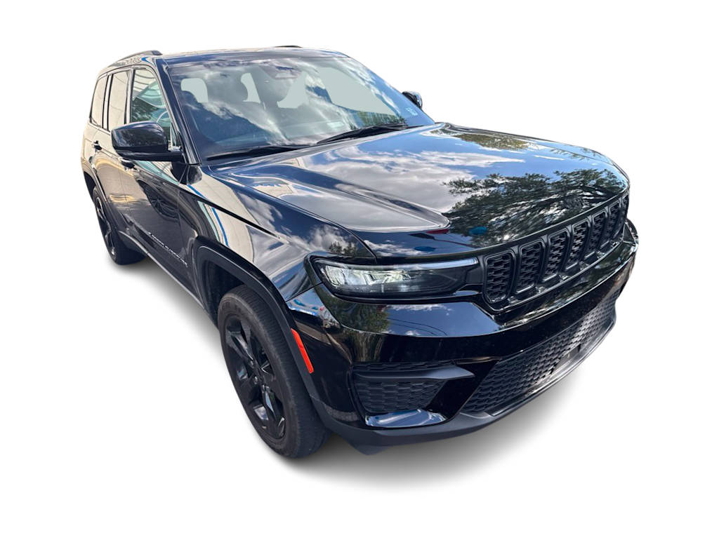 Thumbnail: 2023 Jeep Grand Cherokee - 15