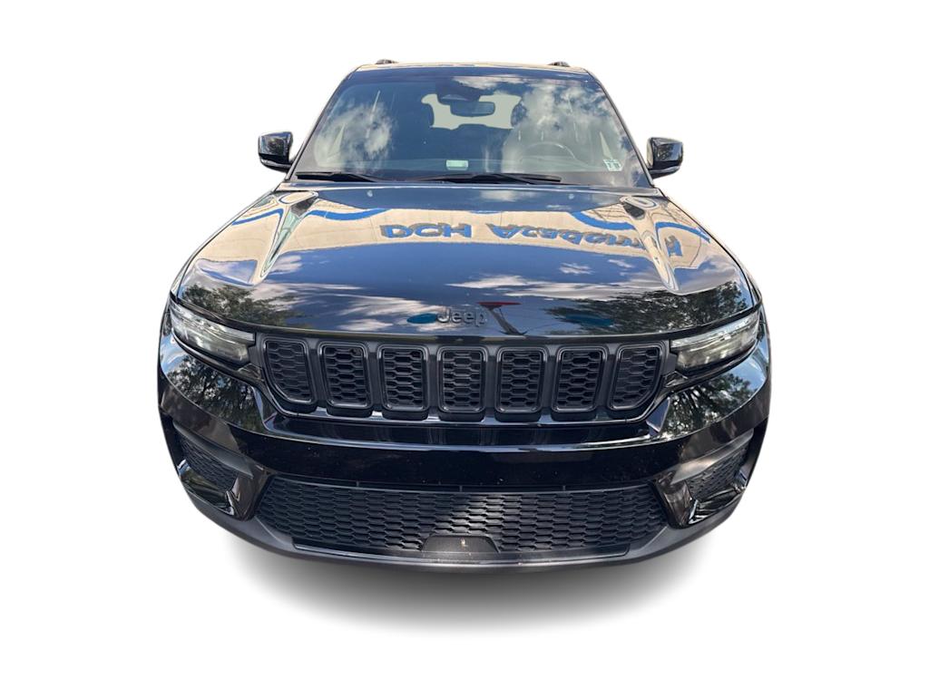 Thumbnail: 2023 Jeep Grand Cherokee - 5