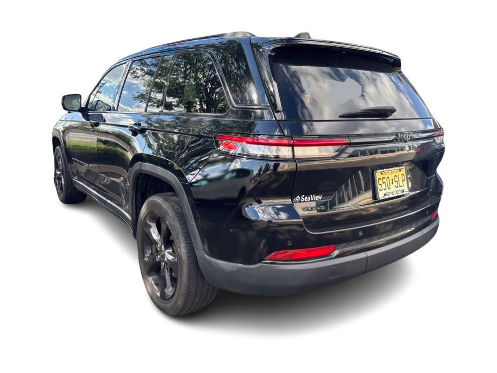Thumbnail: 2023 Jeep Grand Cherokee - 3