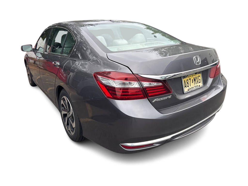 Thumbnail: 2017 Honda Accord - 3