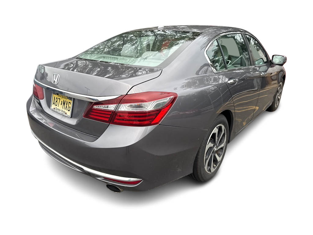Thumbnail: 2017 Honda Accord - 14
