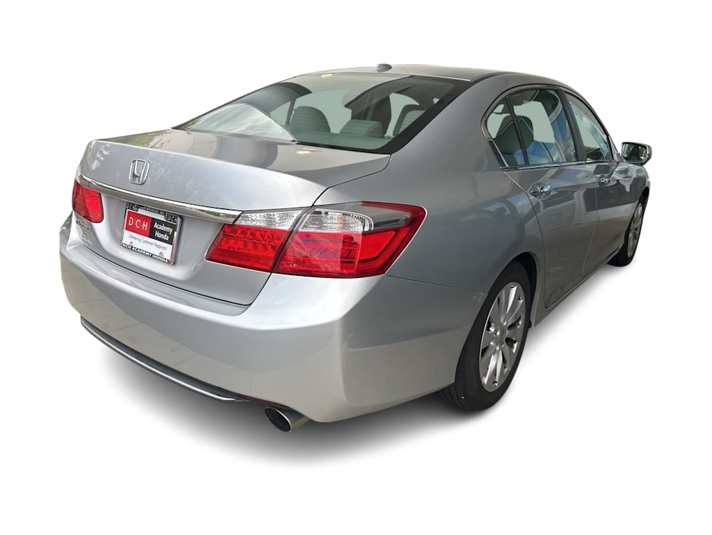 Thumbnail: 2013 Honda Accord - 16