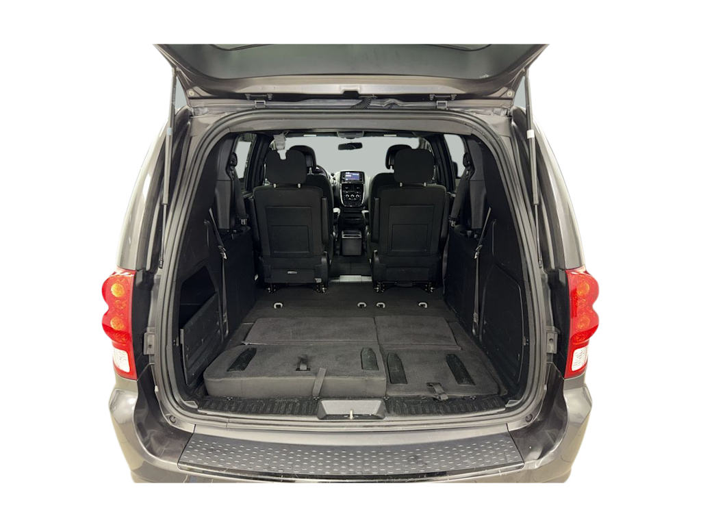 Thumbnail: 2018 Dodge Grand Caravan - 14