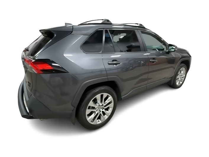 Thumbnail: 2023 Toyota RAV4 - 21