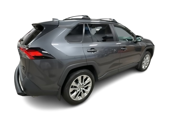 Thumbnail: 2023 Toyota RAV4 - 16