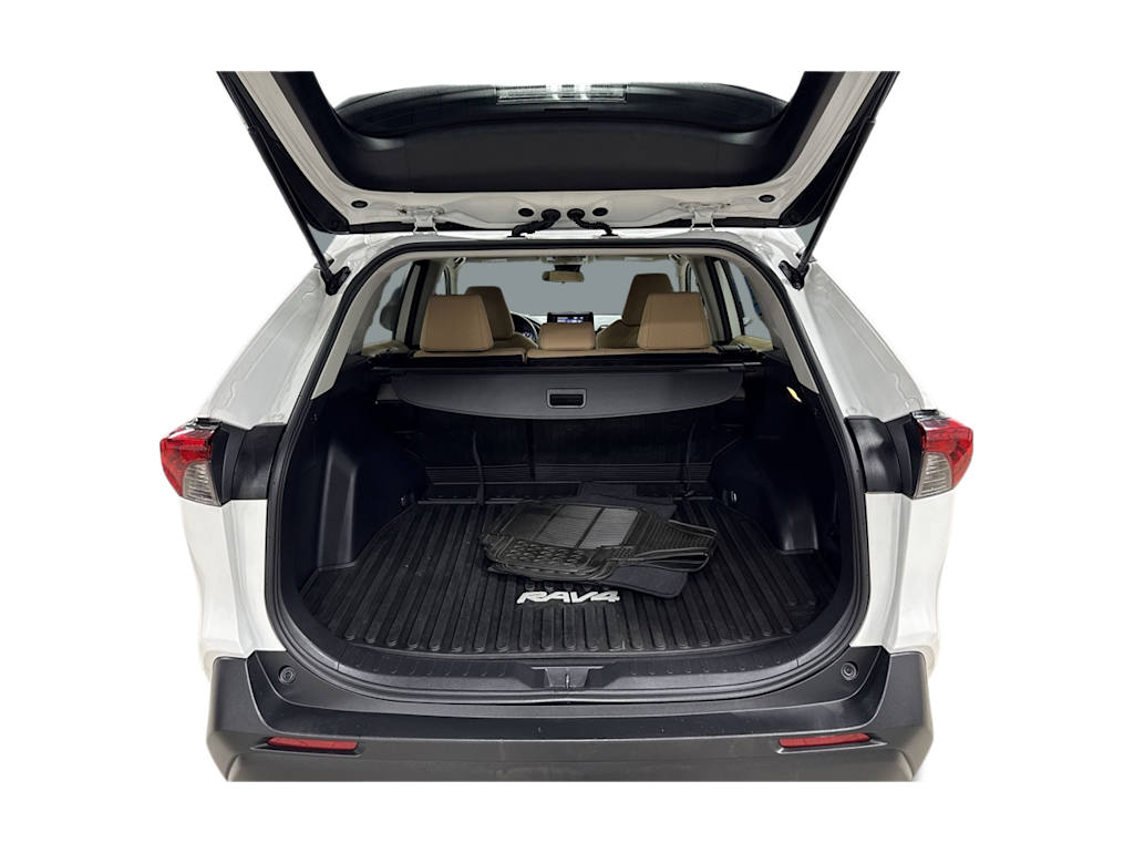 Thumbnail: 2020 Toyota RAV4 - 16
