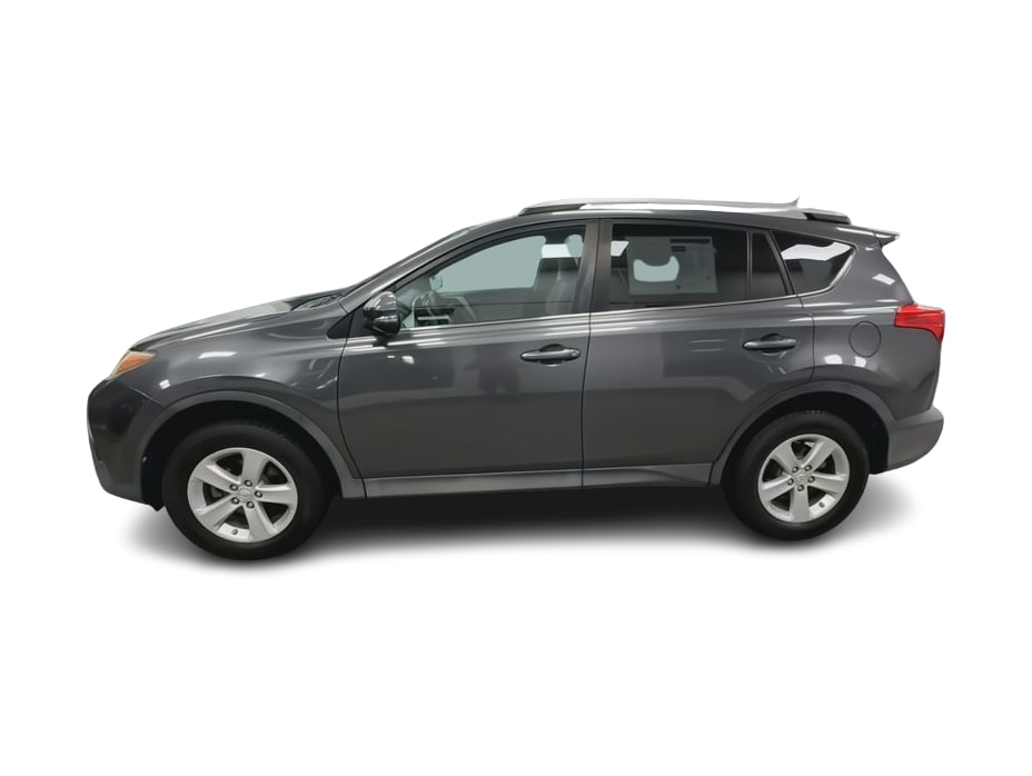 Thumbnail: 2014 Toyota RAV4 - 19