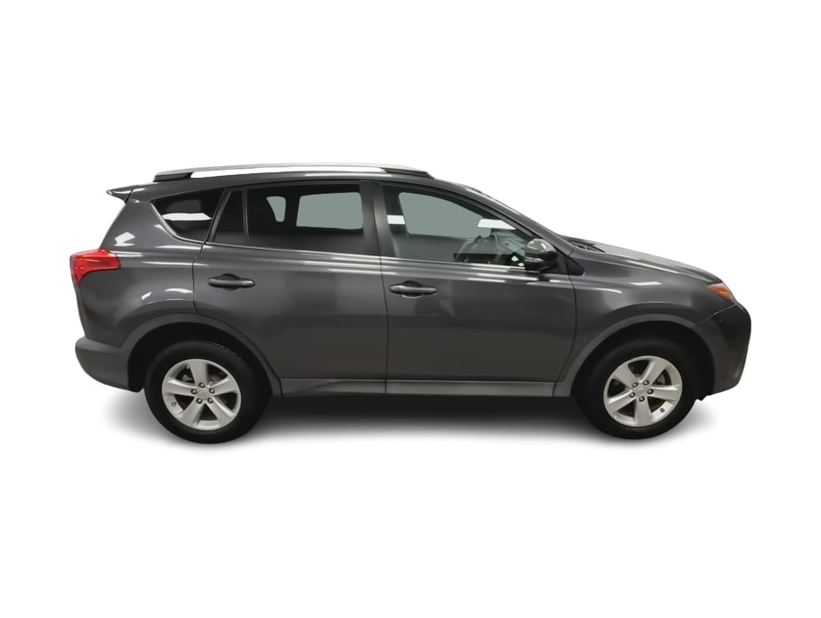Thumbnail: 2014 Toyota RAV4 - 19