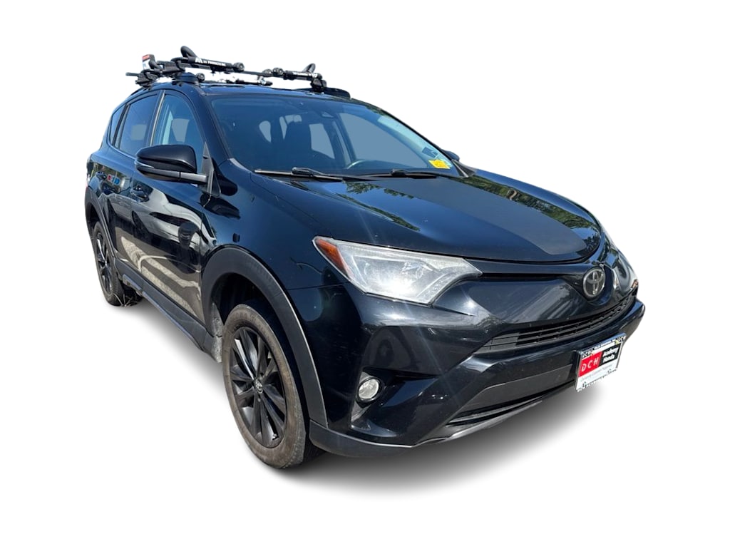 Thumbnail: 2018 Toyota RAV4 - 15