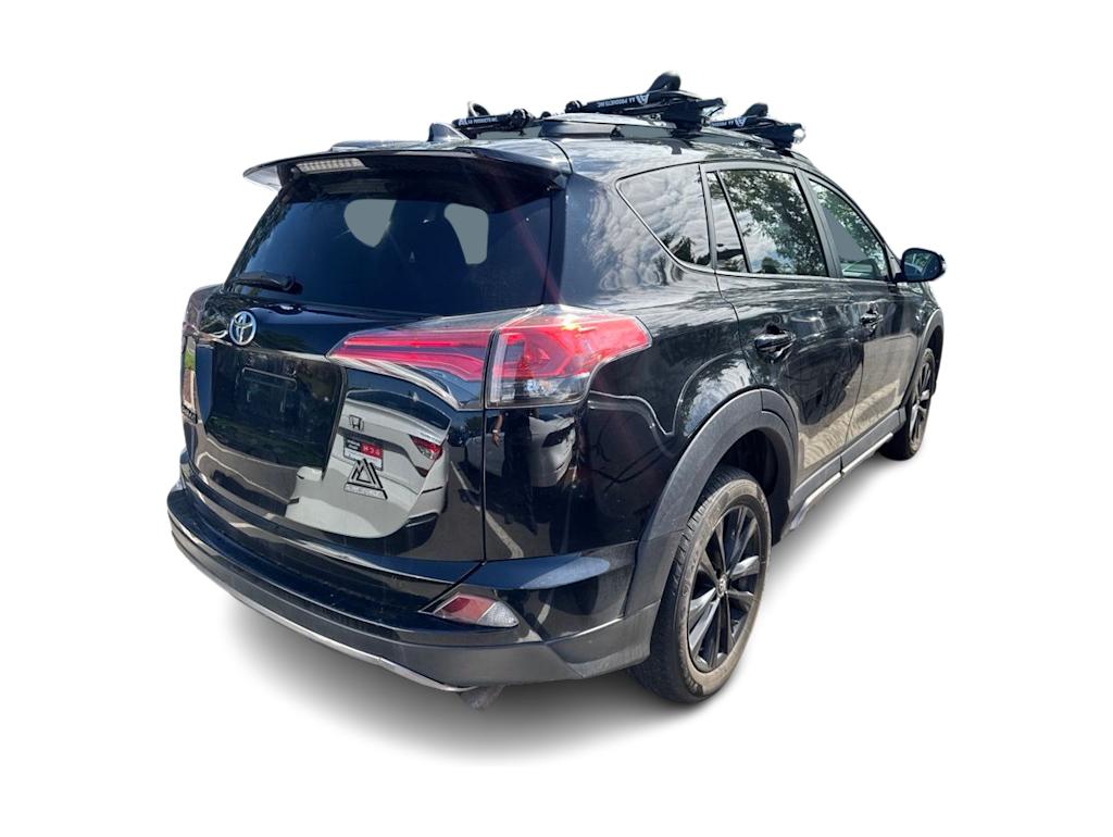 Thumbnail: 2018 Toyota RAV4 - 14