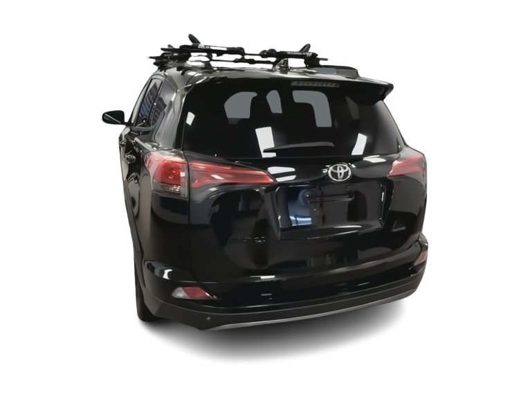 Thumbnail: 2018 Toyota RAV4 - 20