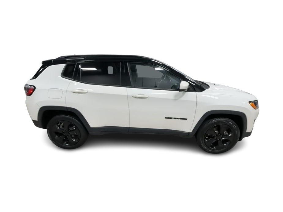 Thumbnail: 2018 Jeep Compass - 22