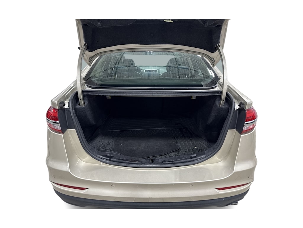 Thumbnail: 2019 Ford Fusion - 14