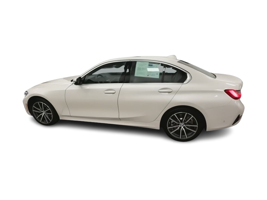 Thumbnail: 2021 BMW 3 Series - 3