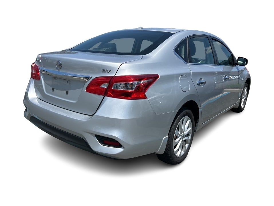 Thumbnail: 2019 Nissan Sentra - 16