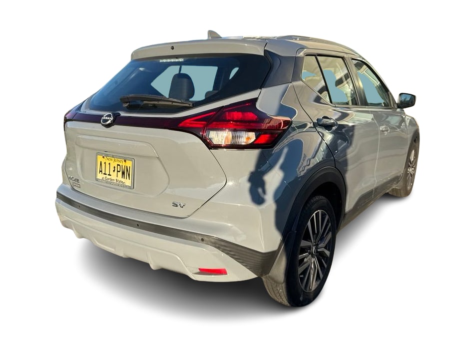 Thumbnail: 2022 Nissan Kicks - 15