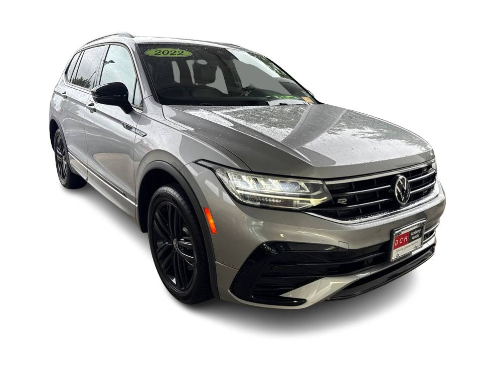 Thumbnail: 2022 Volkswagen Tiguan - 16
