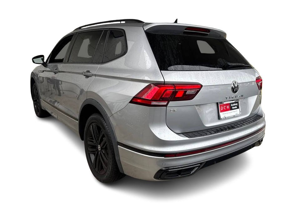 Thumbnail: 2022 Volkswagen Tiguan - 3