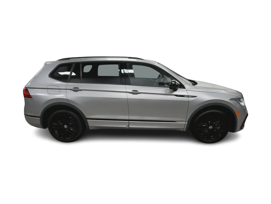 Thumbnail: 2022 Volkswagen Tiguan - 22