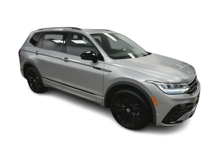 Thumbnail: 2022 Volkswagen Tiguan - 18